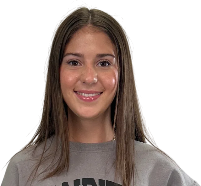 Caryss Upton headshot