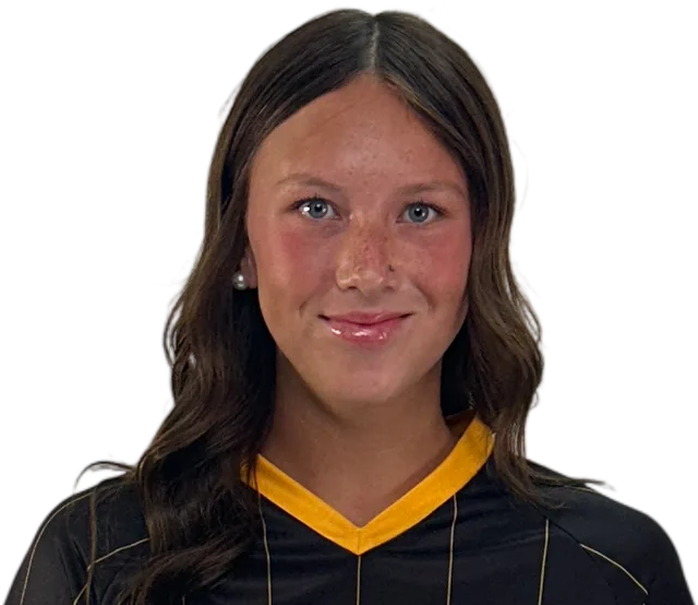 Bella Wilson headshot