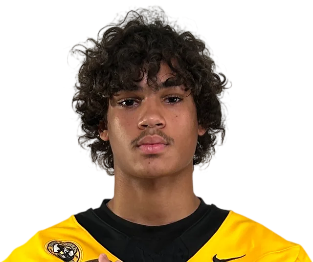Tyler Hart headshot