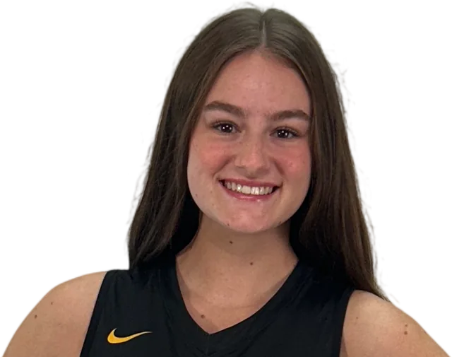 Emmie Canterbury headshot