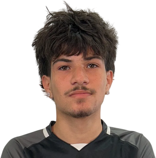 Esteban Macias headshot