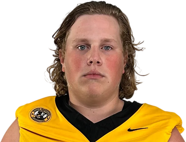 Caden Stewart headshot